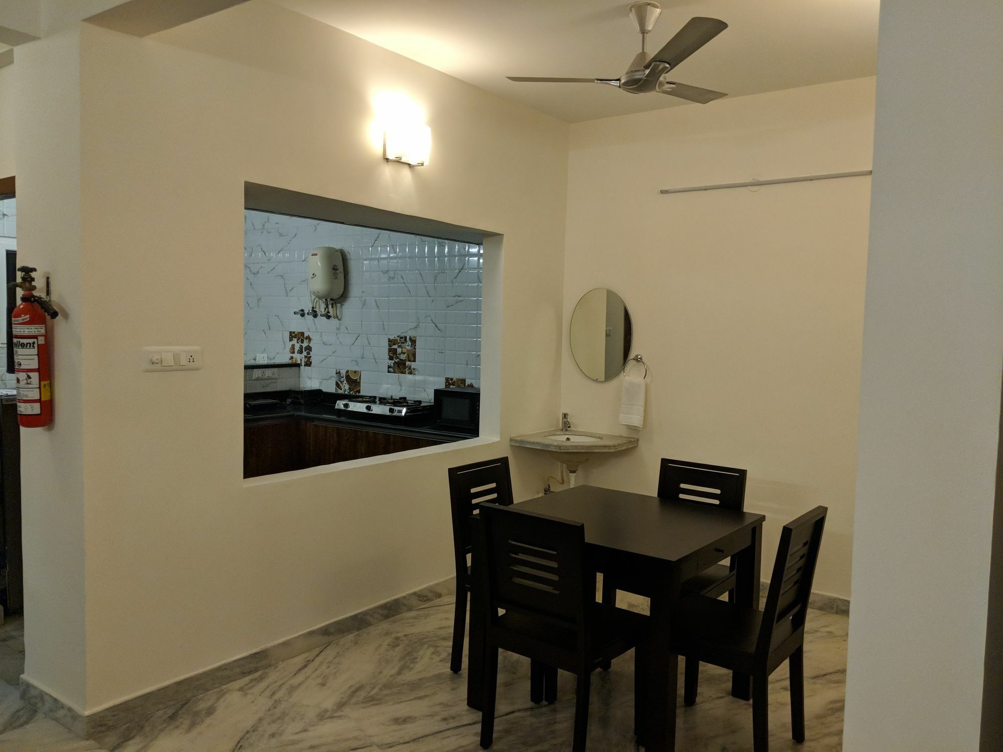 Mash Manyata Serviced Apartments 벵갈루루 외부 사진